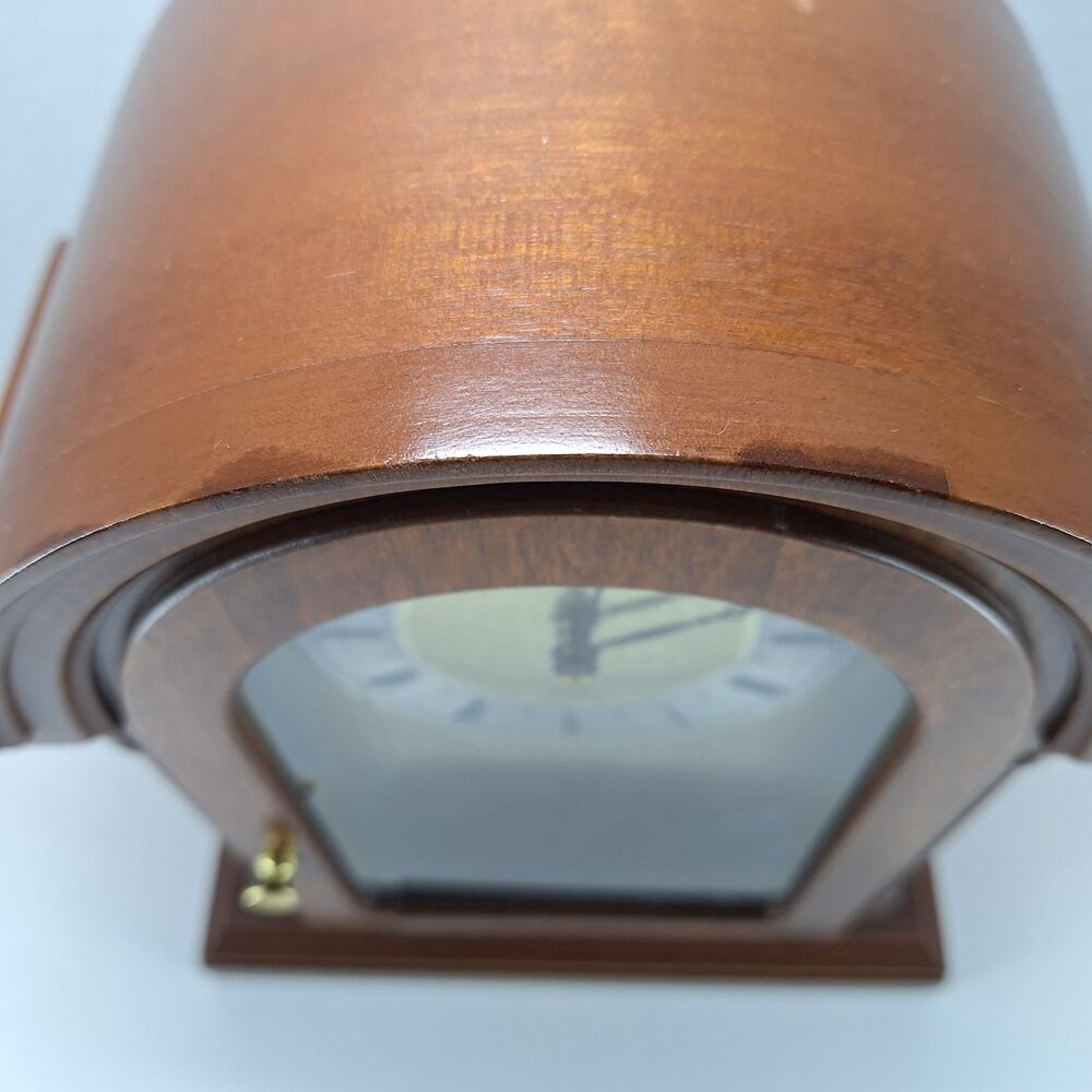 Vintage Bulova Tempus Fugit Brown Wooden Mantel Chime Clock - Tested & Working - Picture 15 of 16